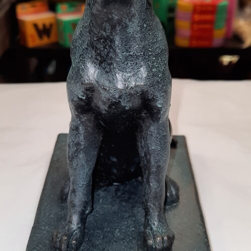 Bronze Effect Sitting Labrador Figurine - Image 3