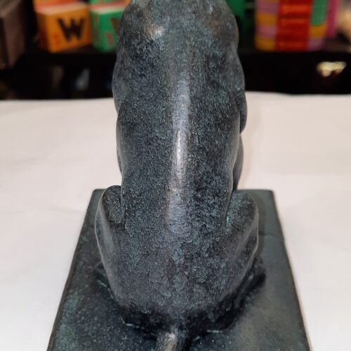 Bronze Effect Sitting Labrador Figurine - Image 5