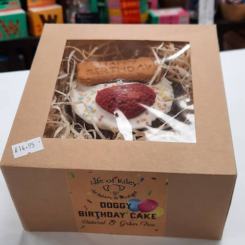 Alternative view of Happy Birthday Cake by Life of Riley