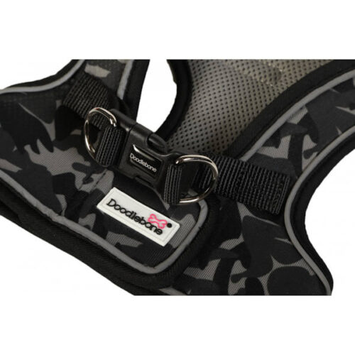 Doodlebone Snappy - Step in Harness - Camo - Image 3