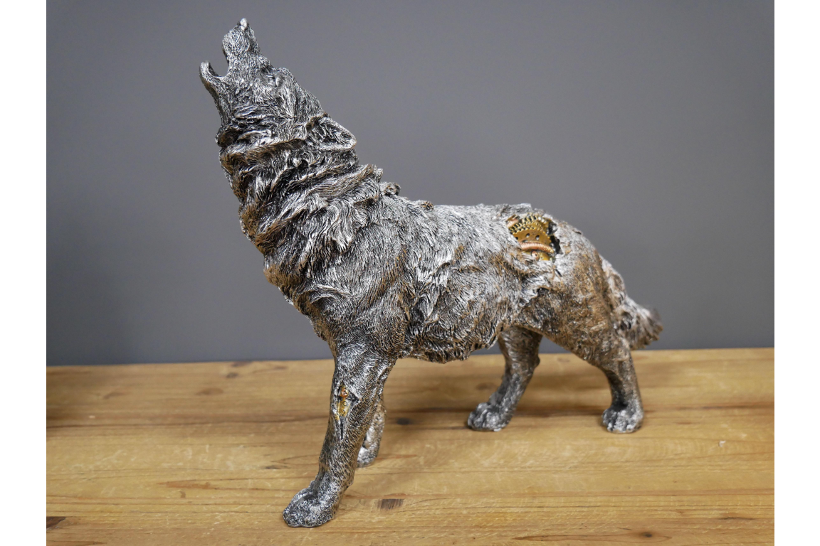 Steam Punk Wolf Figurine in Silver & Gold - Image 2