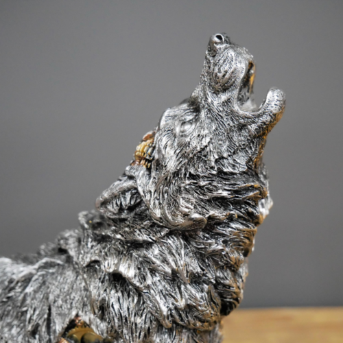 Steam Punk Wolf Figurine in Silver & Gold - Image 3